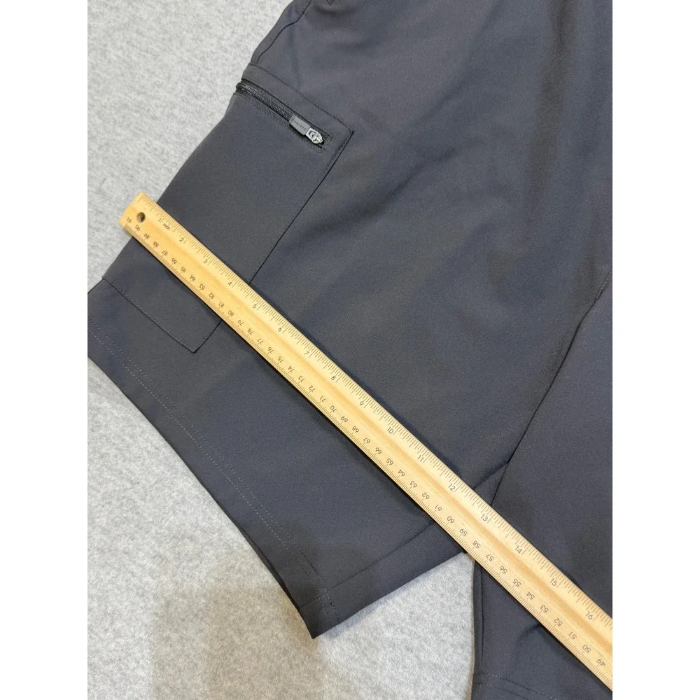 Castore Mens Charcoal Gray Stretch Performance Cargo Shorts Size 36 F1 Indy Golf